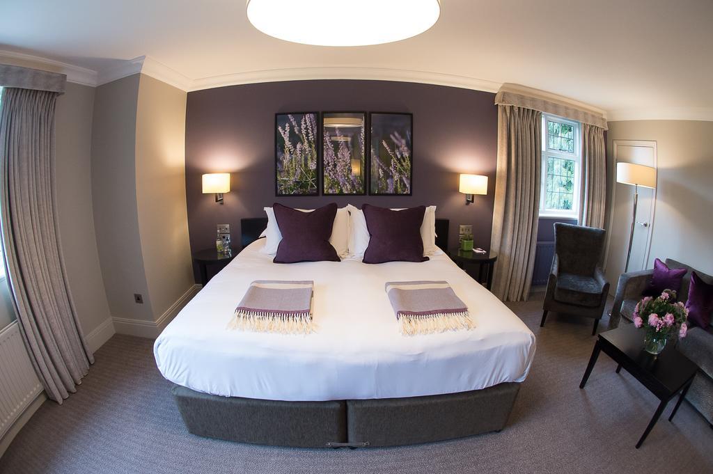 Hogarths Stone Manor Hotel Kidderminster Exterior photo